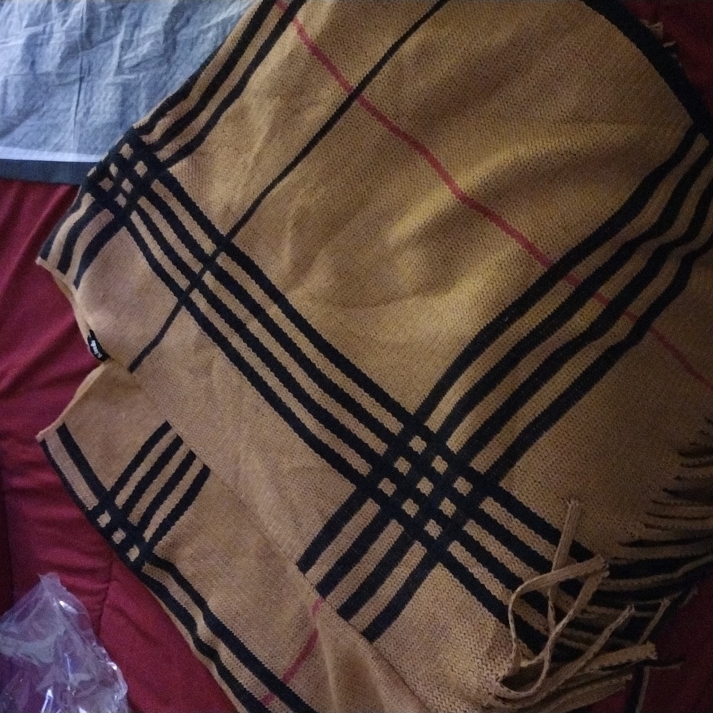 Women's poncho